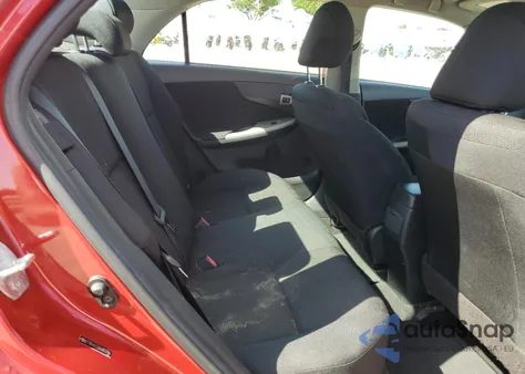 2011 Toyota Corolla Base z USA, uszkodzony, nr VIN 2T1BU4EE6BC652784